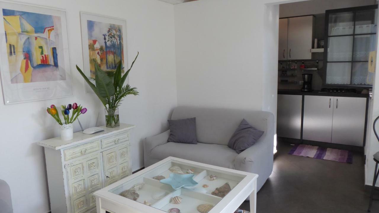 Il Liberty Di Emilia Villa มอนเดลโล ภายนอก รูปภาพ