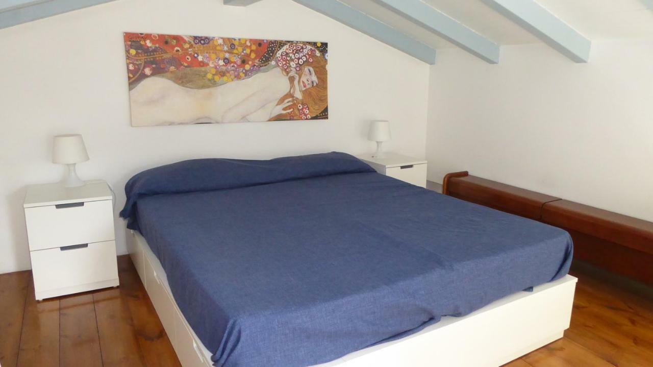 Il Liberty Di Emilia Villa มอนเดลโล ภายนอก รูปภาพ